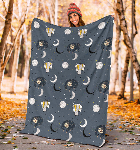 Image of Sleeping Sloth Blanket V.2