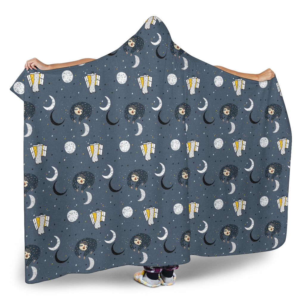 Sleeping Sloth Hooded Blanket Small Print