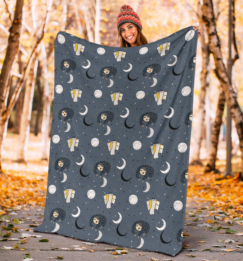 Sleeping Sloth Blanket V.1