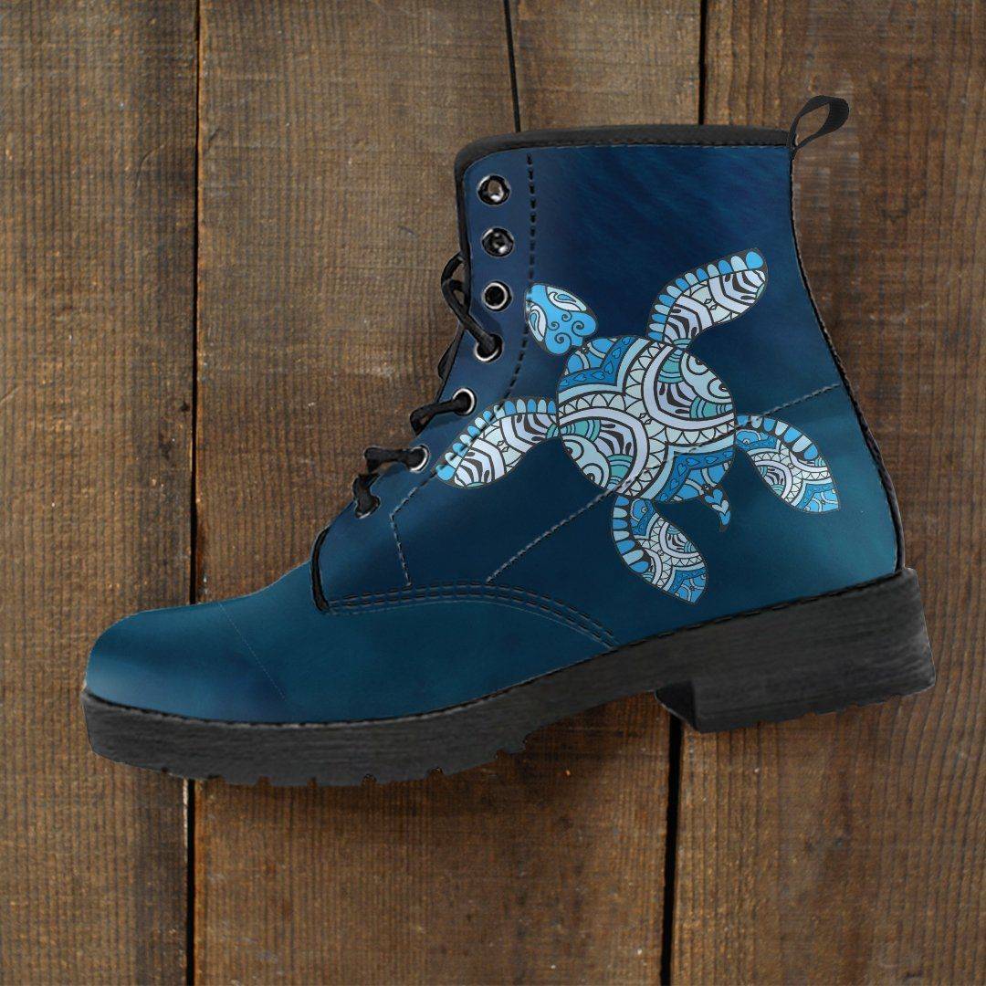 Cool Blue Tribal Turtle V.3 Ocean Swim 